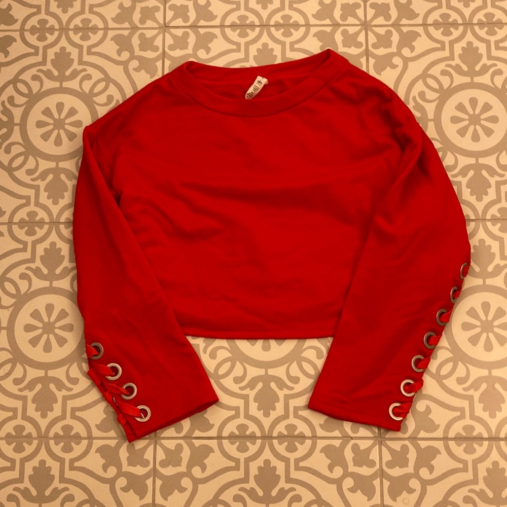 Cute cropped yoga/ workout long sleeve